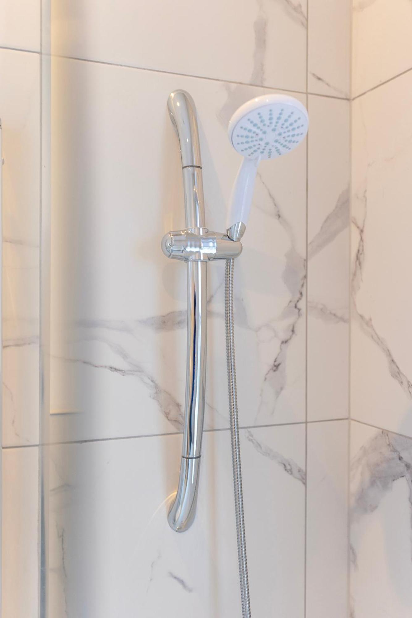 Riverside Townhouse Antrim Εξωτερικό φωτογραφία